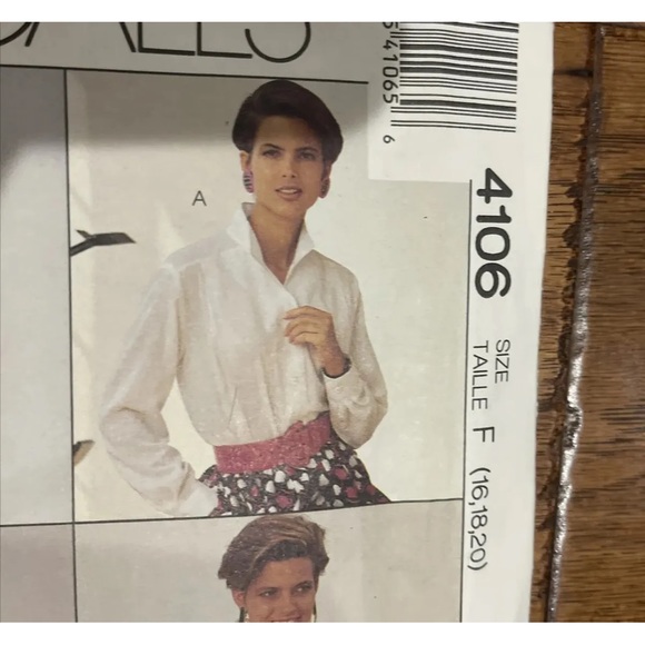 Easy McCall’s Patterns Sizes 16, 18, 20 UNCUT Blouses High Waisted Knee Dress - Picture 5 of 8